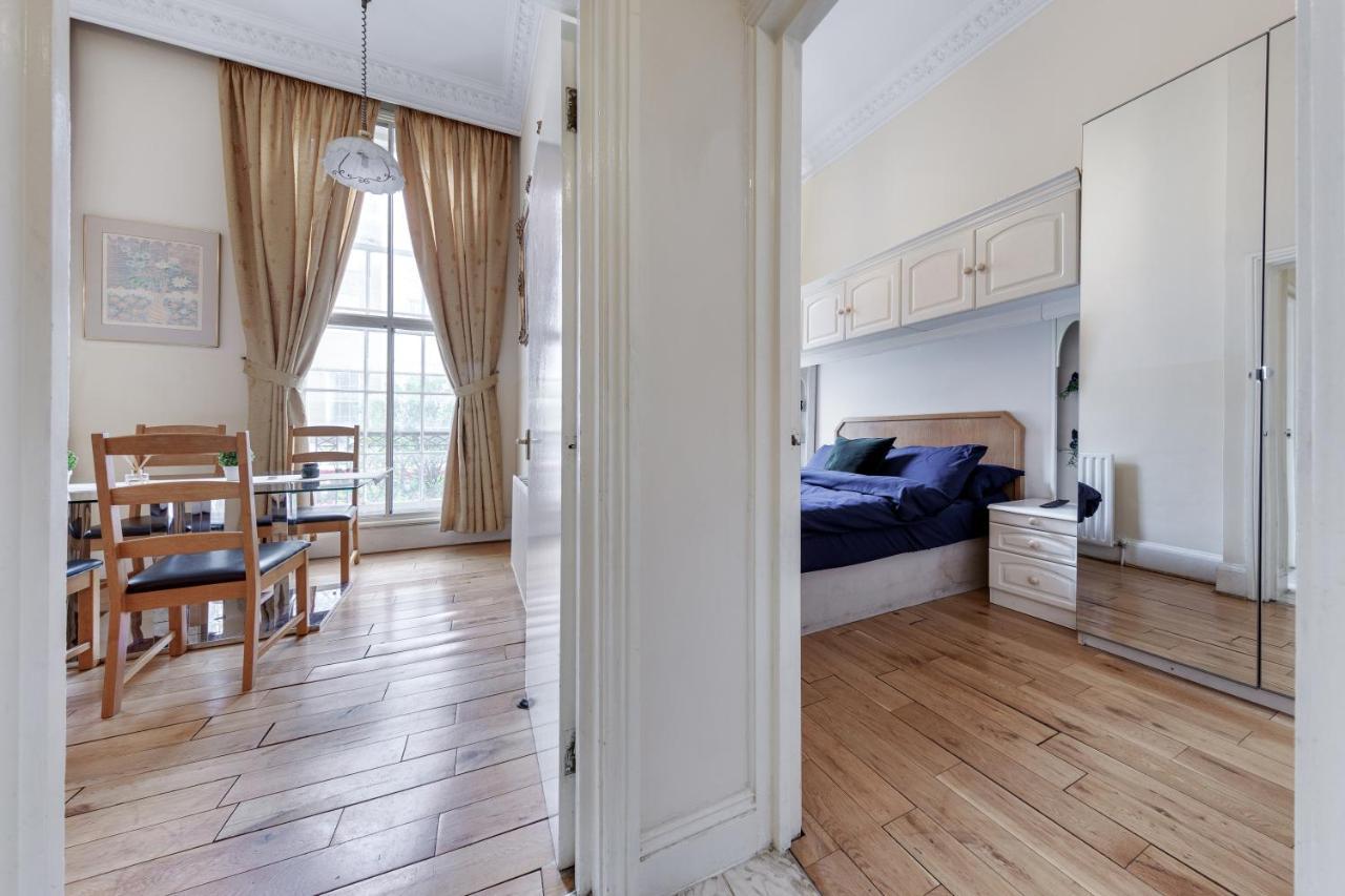 Flat In Baker Street Apartment Лондон Екстериор снимка